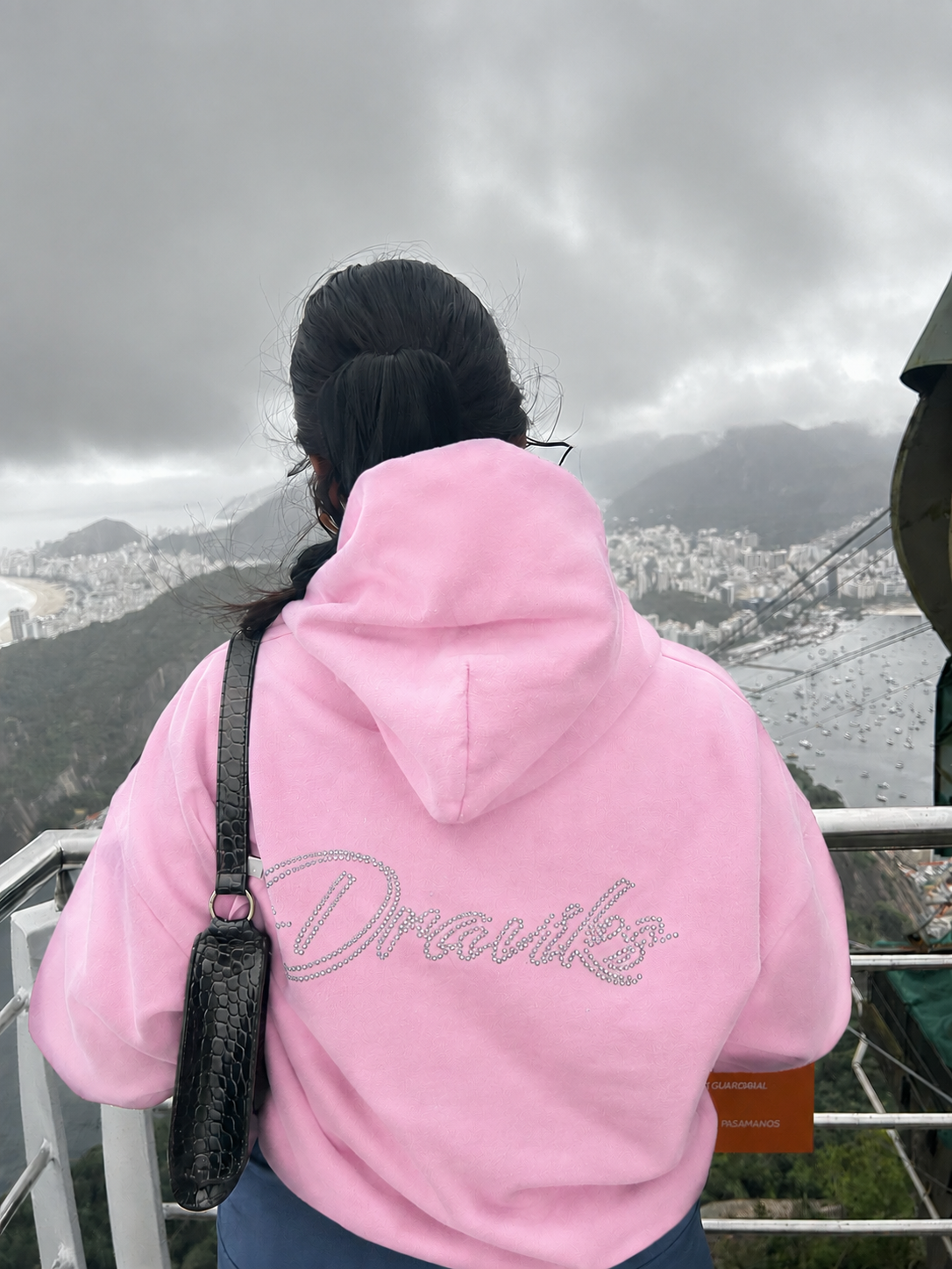GRILLZ HOODIE PINK🌸